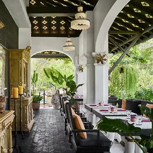 Resort Rosewood